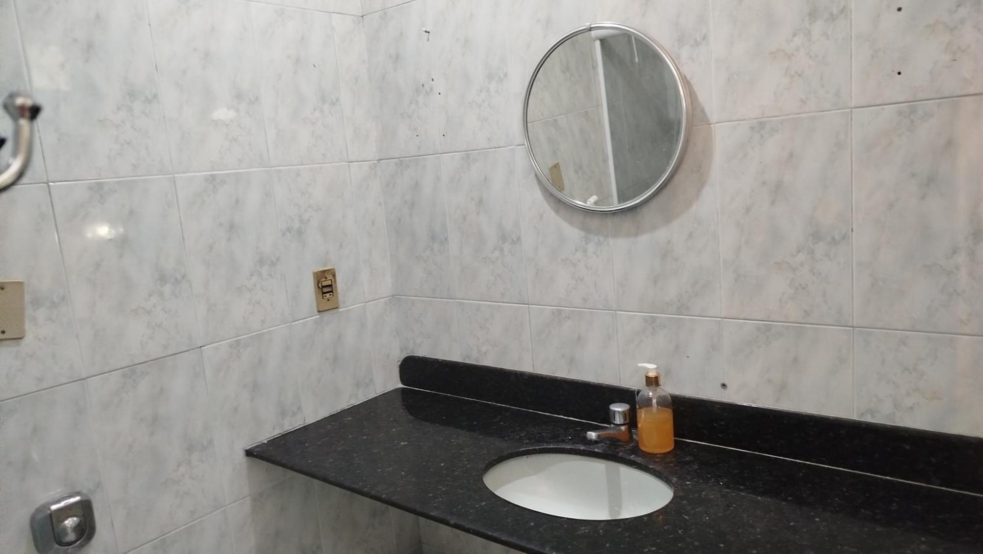 Simples Feminino Habitación en casa particular